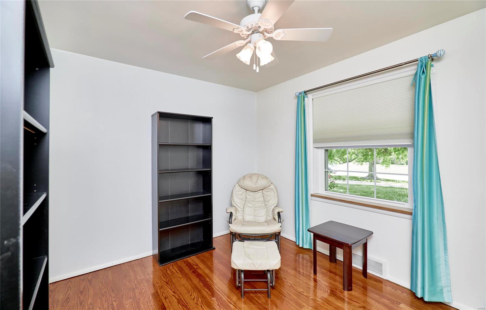 Ladue Estates - Residential