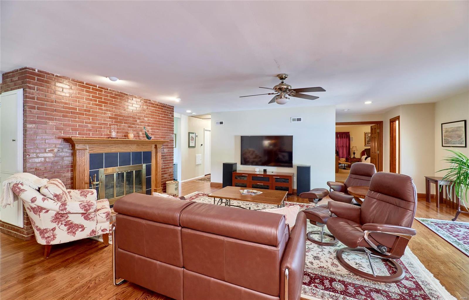 Ladue Estates - Residential