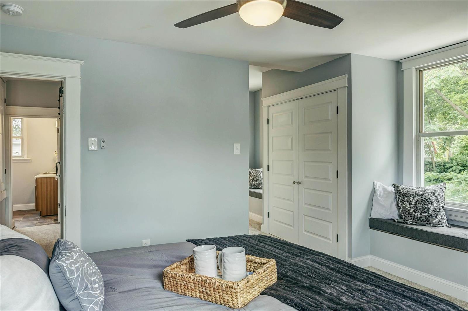 Tuxedo Park - Residential