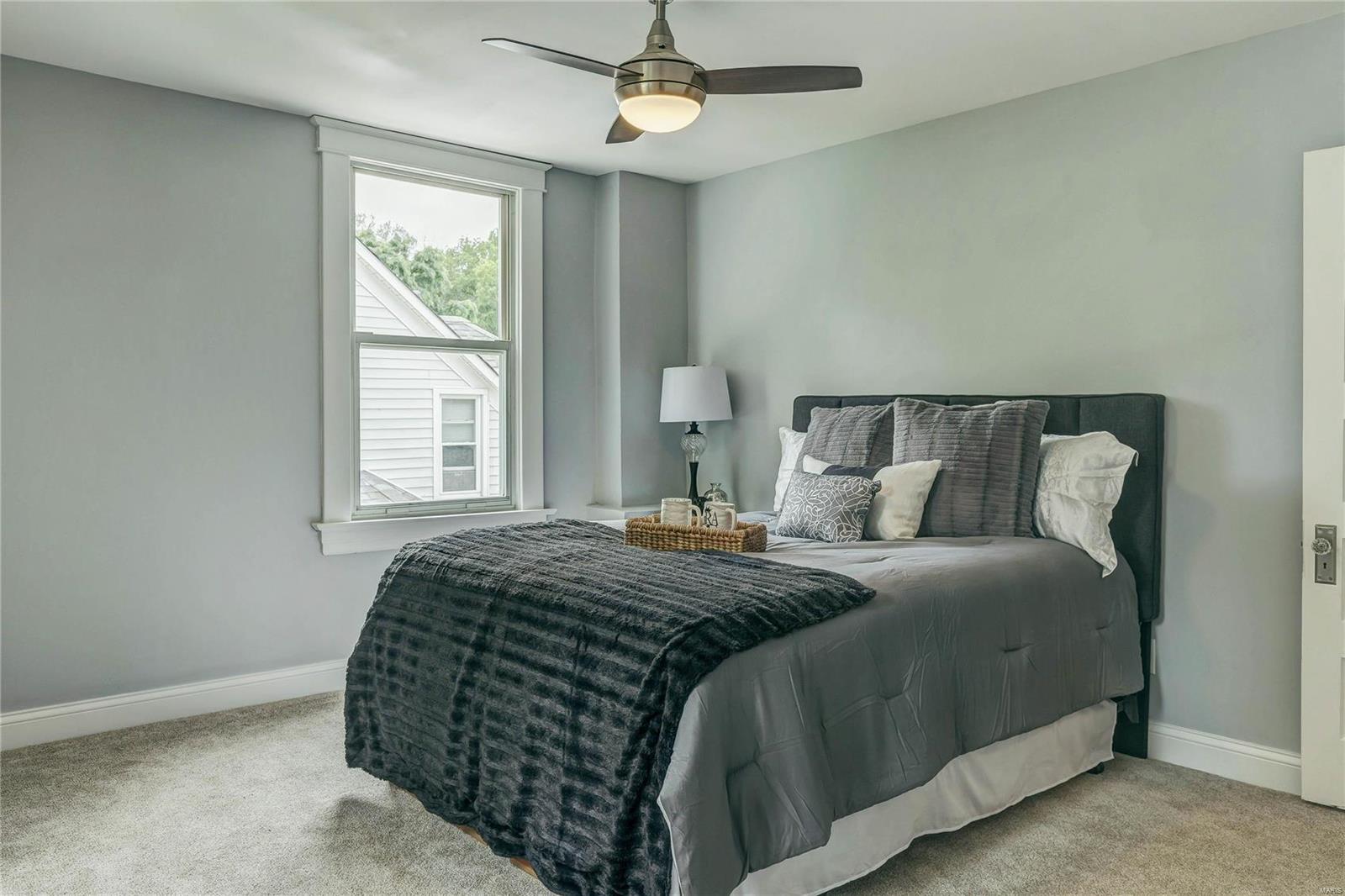 Tuxedo Park - Residential