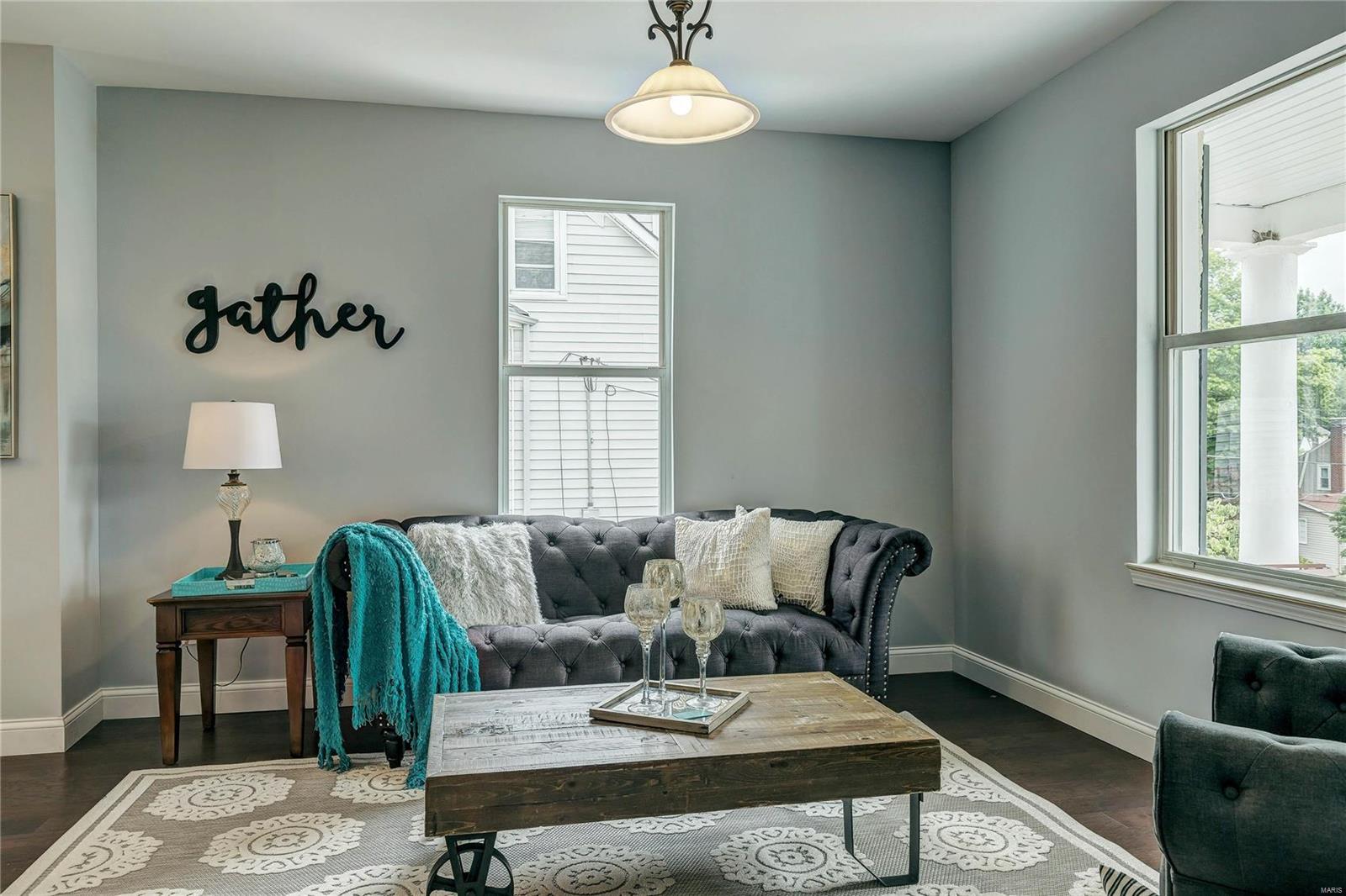 Tuxedo Park - Residential