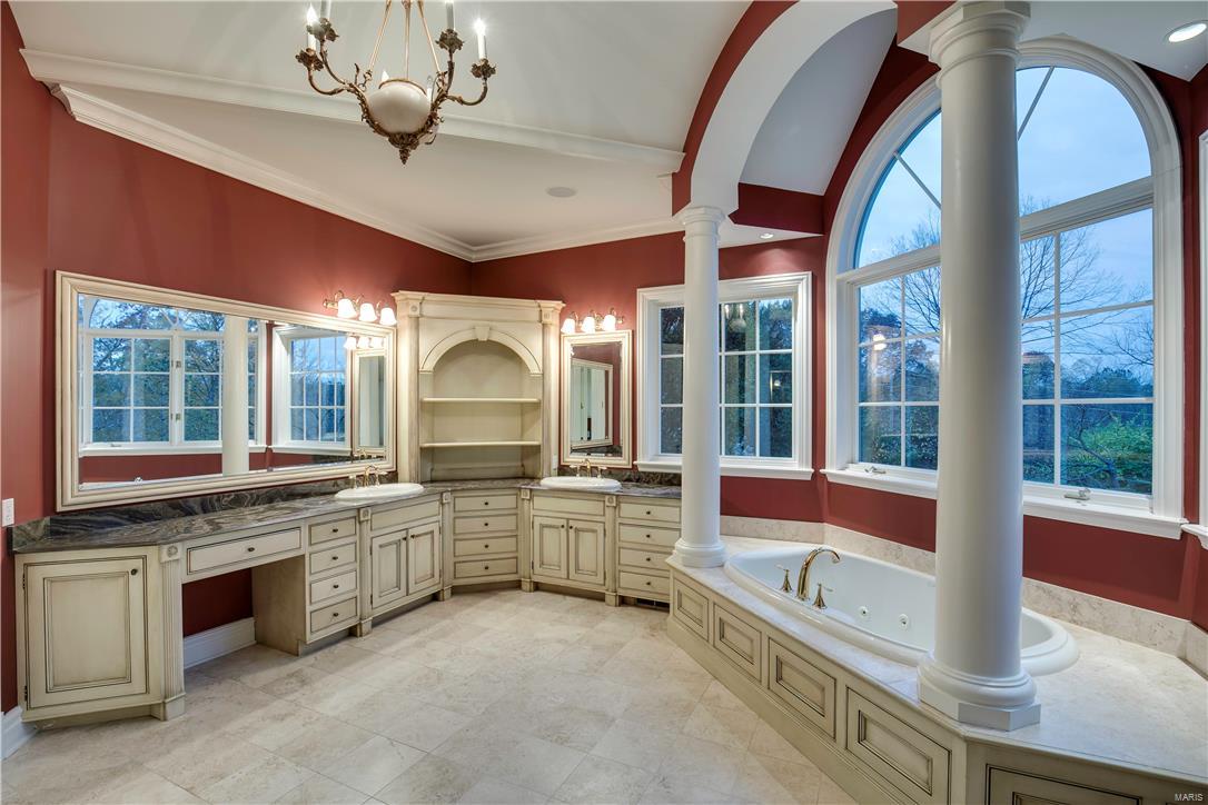 Courtyard At Kehrs Mill The - Residential