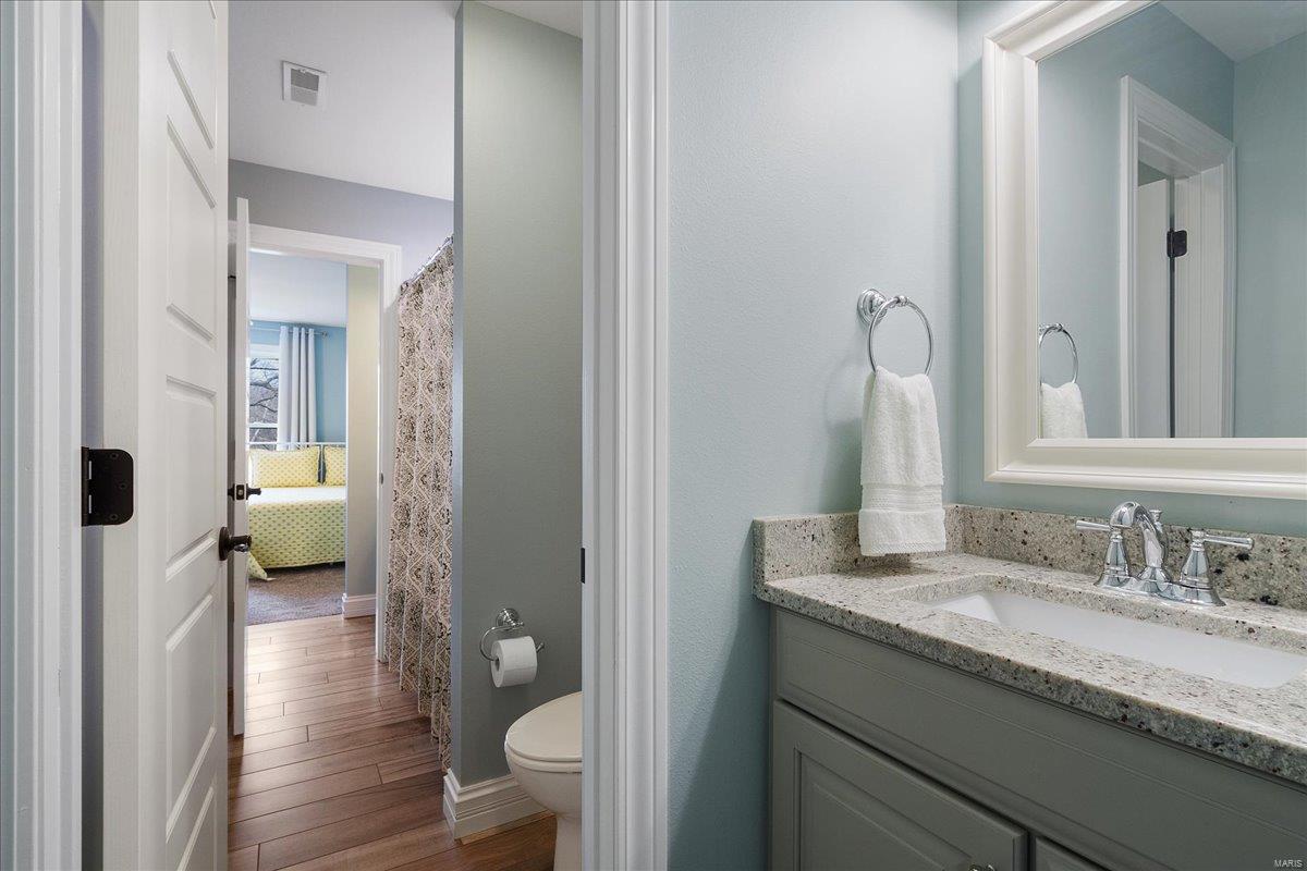 Troy, Illinois 62294, United States, 5 Bedrooms Bedrooms, ,5 BathroomsBathrooms,Residential,Pending,103822