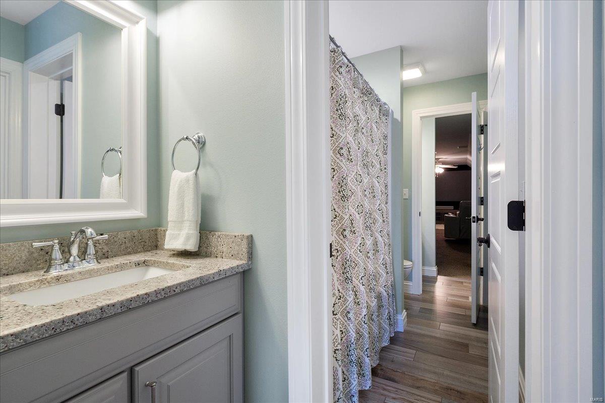 Troy, Illinois 62294, United States, 5 Bedrooms Bedrooms, ,5 BathroomsBathrooms,Residential,Pending,103822