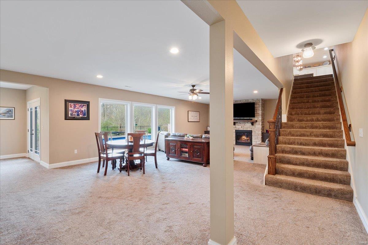 Troy, Illinois 62294, United States, 5 Bedrooms Bedrooms, ,5 BathroomsBathrooms,Residential,Pending,103822