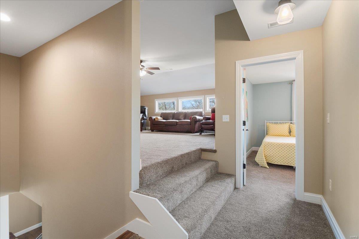 Troy, Illinois 62294, United States, 5 Bedrooms Bedrooms, ,5 BathroomsBathrooms,Residential,Pending,103822