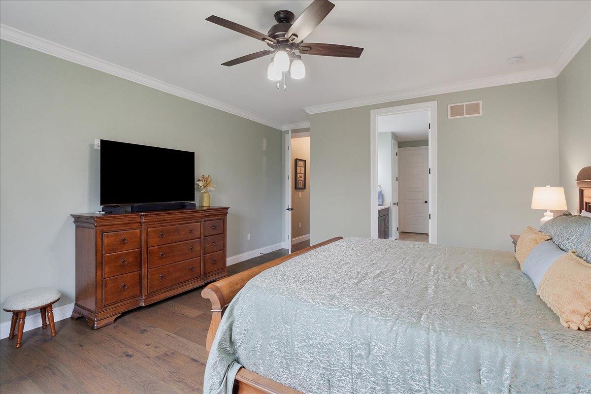 Troy, Illinois 62294, United States, 5 Bedrooms Bedrooms, ,5 BathroomsBathrooms,Residential,Pending,103822