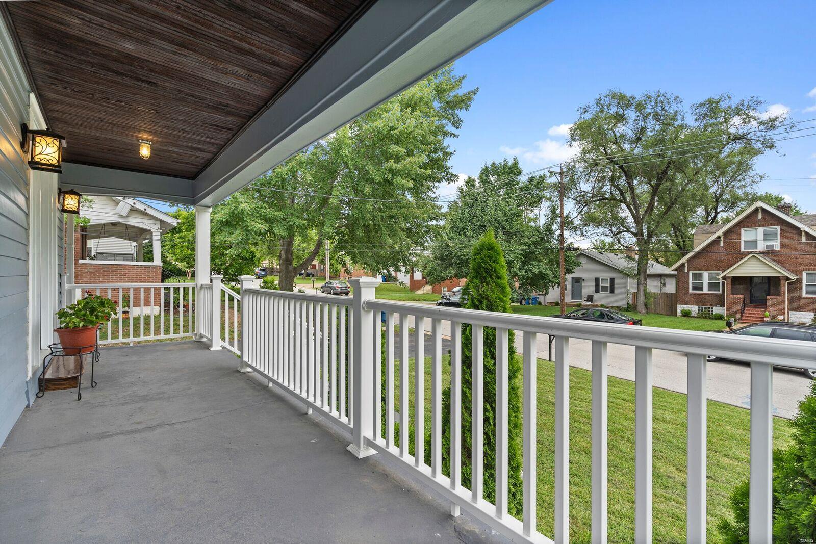 Olivette Terrace - Residential