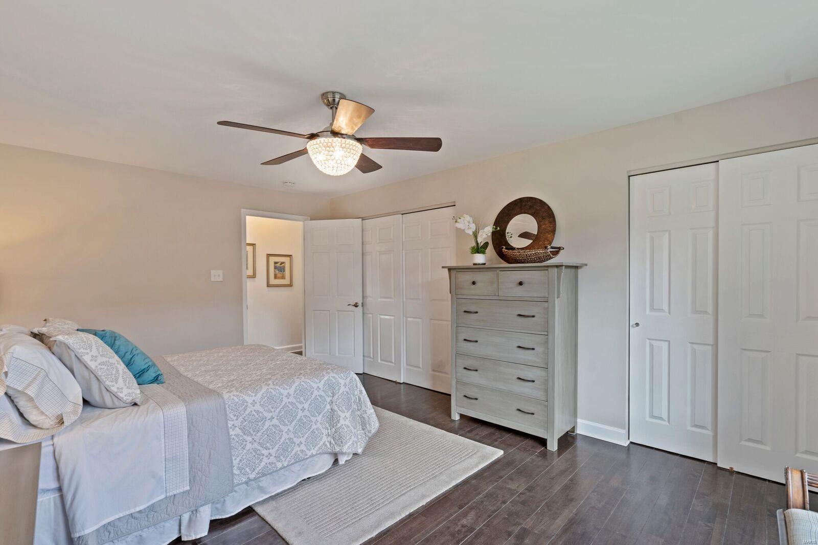 Olivette Terrace - Residential