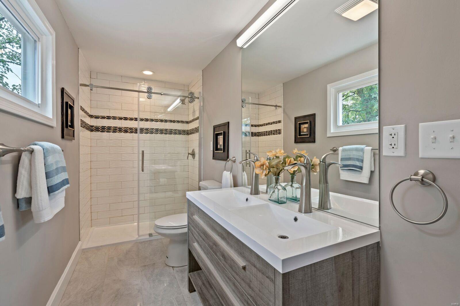 Olivette Terrace - Residential