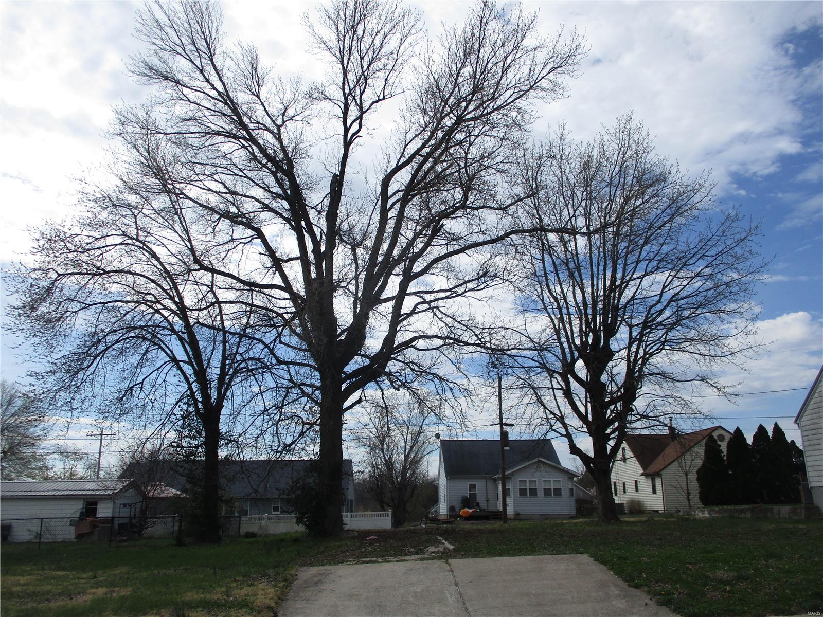 24 Washington Boulevard