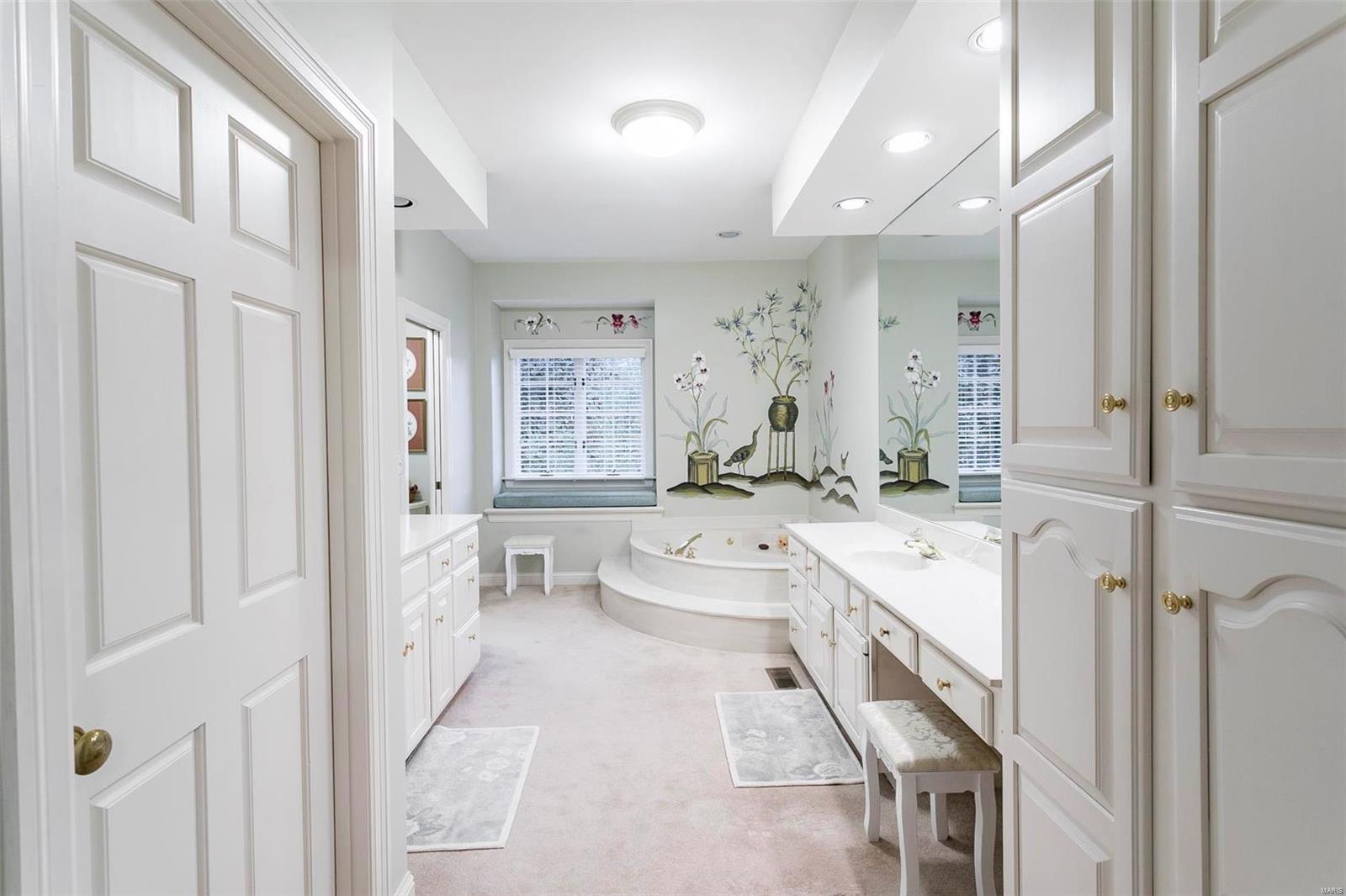 Kingspointe - Residential