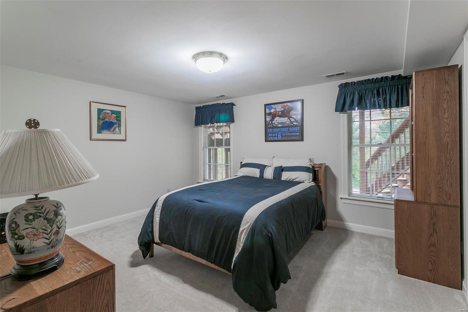 Kingspointe - Residential