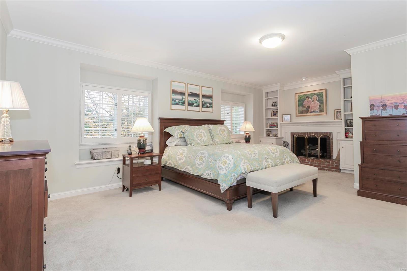 Kingspointe - Residential