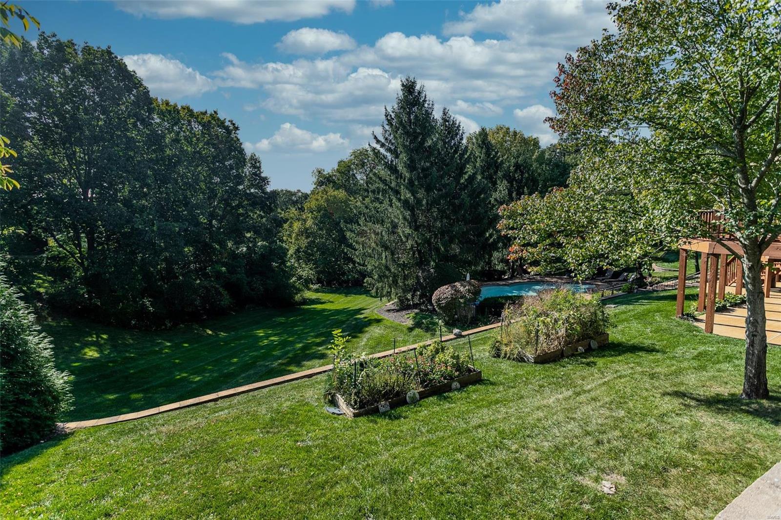 Kingspointe - Residential