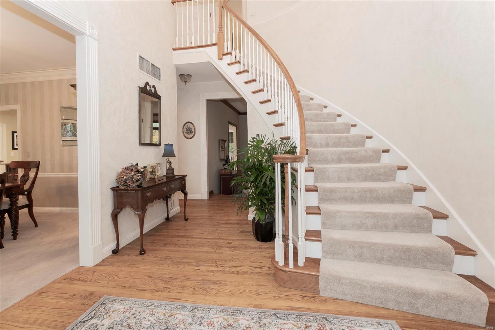 Kingspointe - Residential