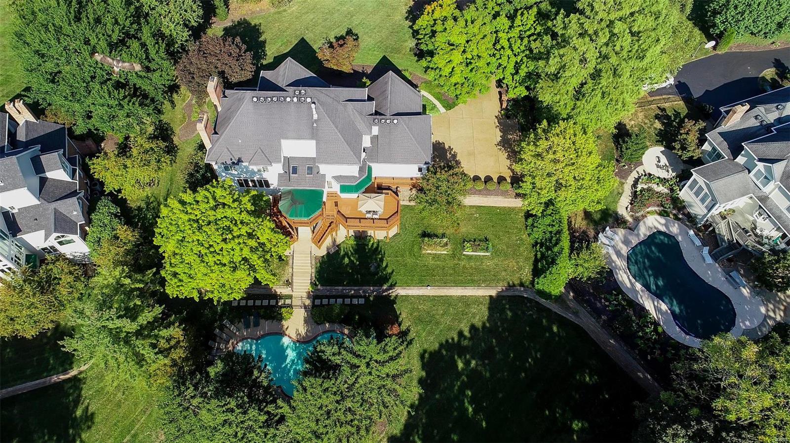 Kingspointe - Residential