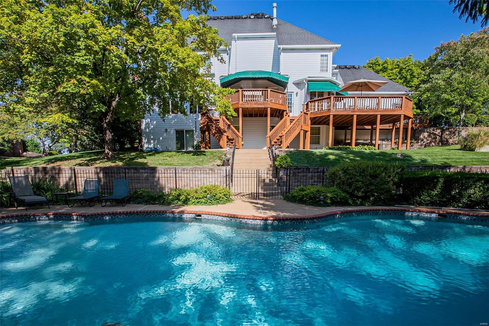 Kingspointe - Residential