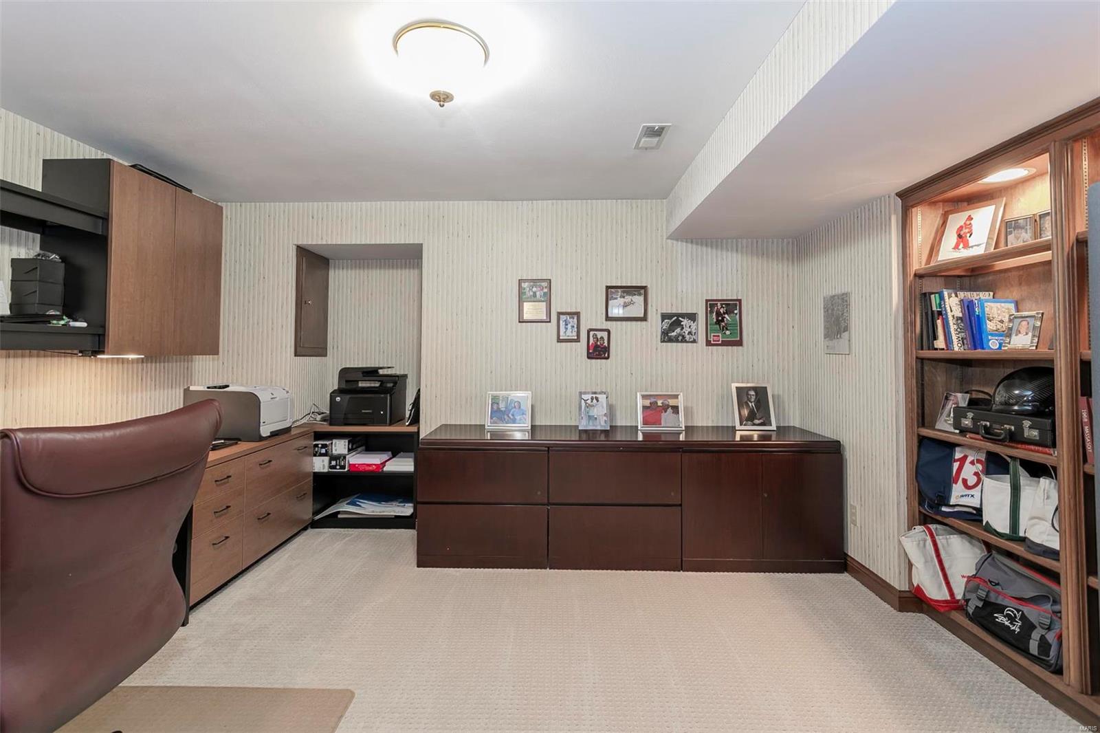 Kingspointe - Residential