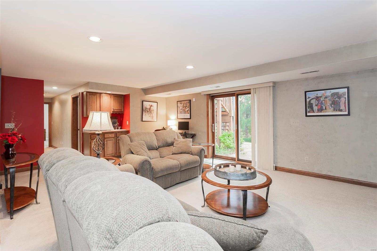 Kingspointe - Residential