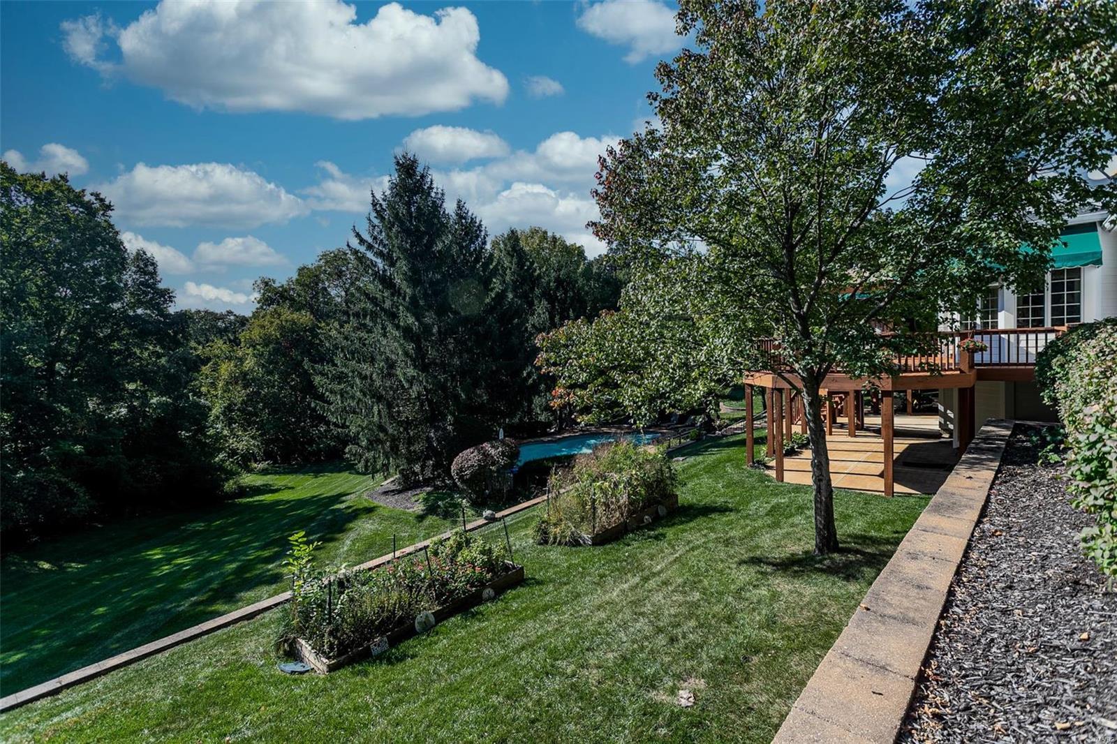 Kingspointe - Residential