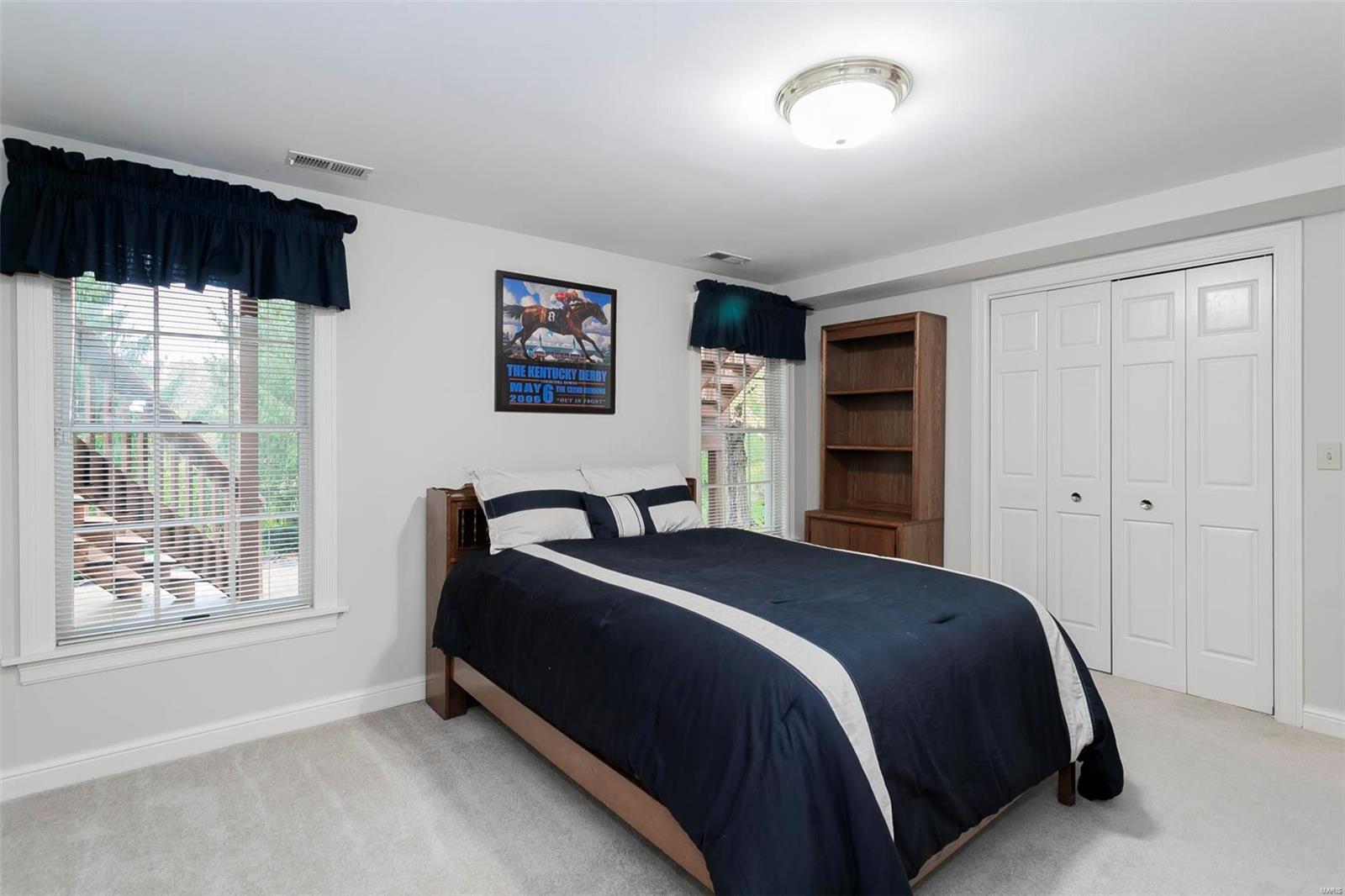 Kingspointe - Residential