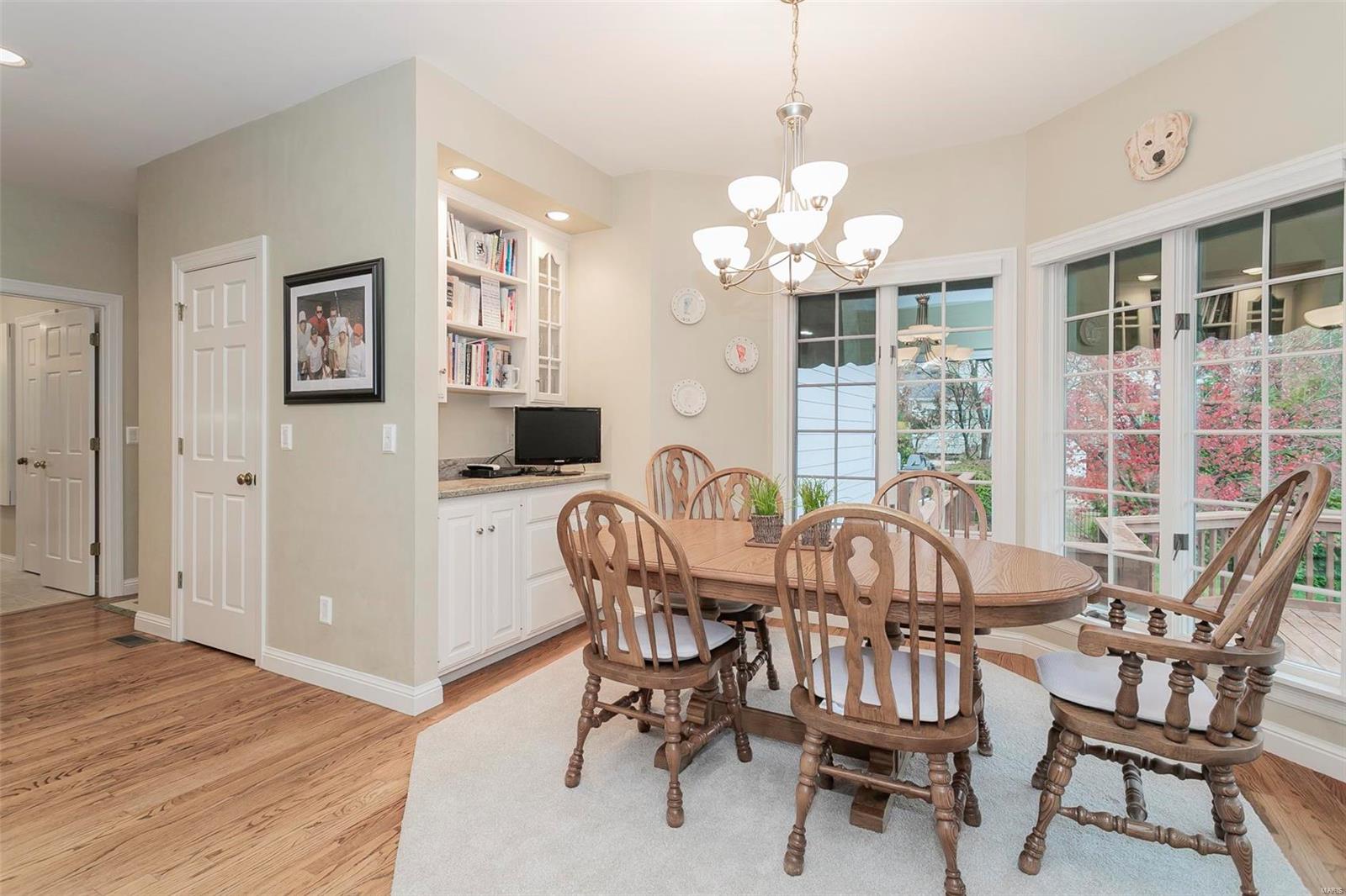 Kingspointe - Residential