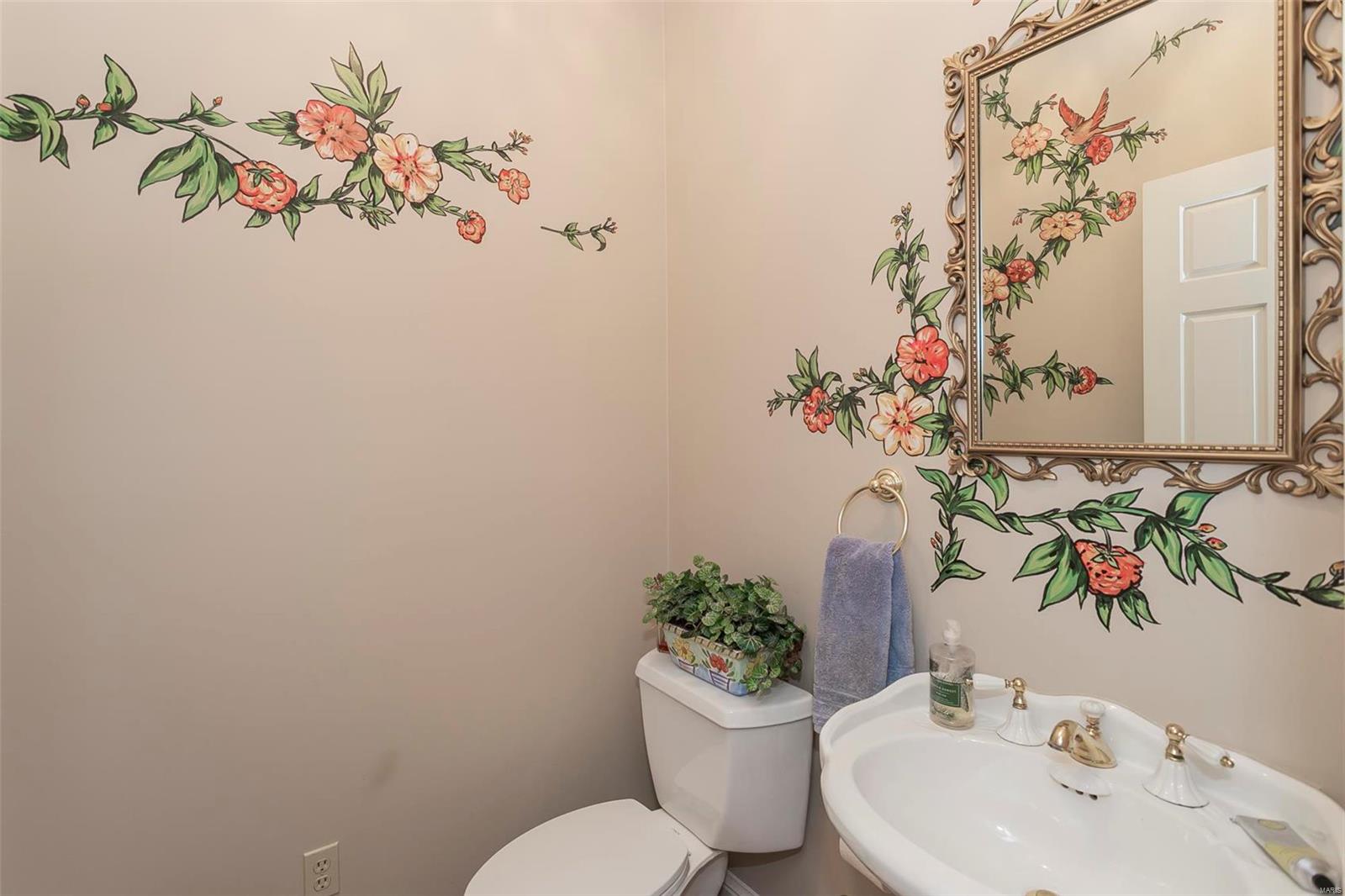 Kingspointe - Residential