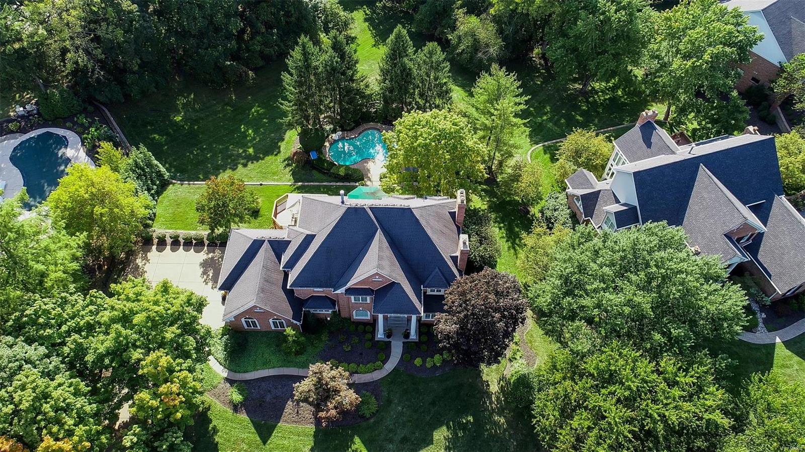 Kingspointe - Residential