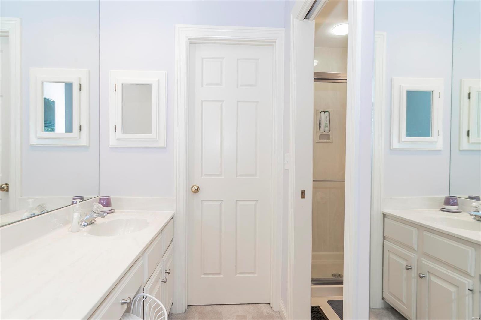 Kingspointe - Residential