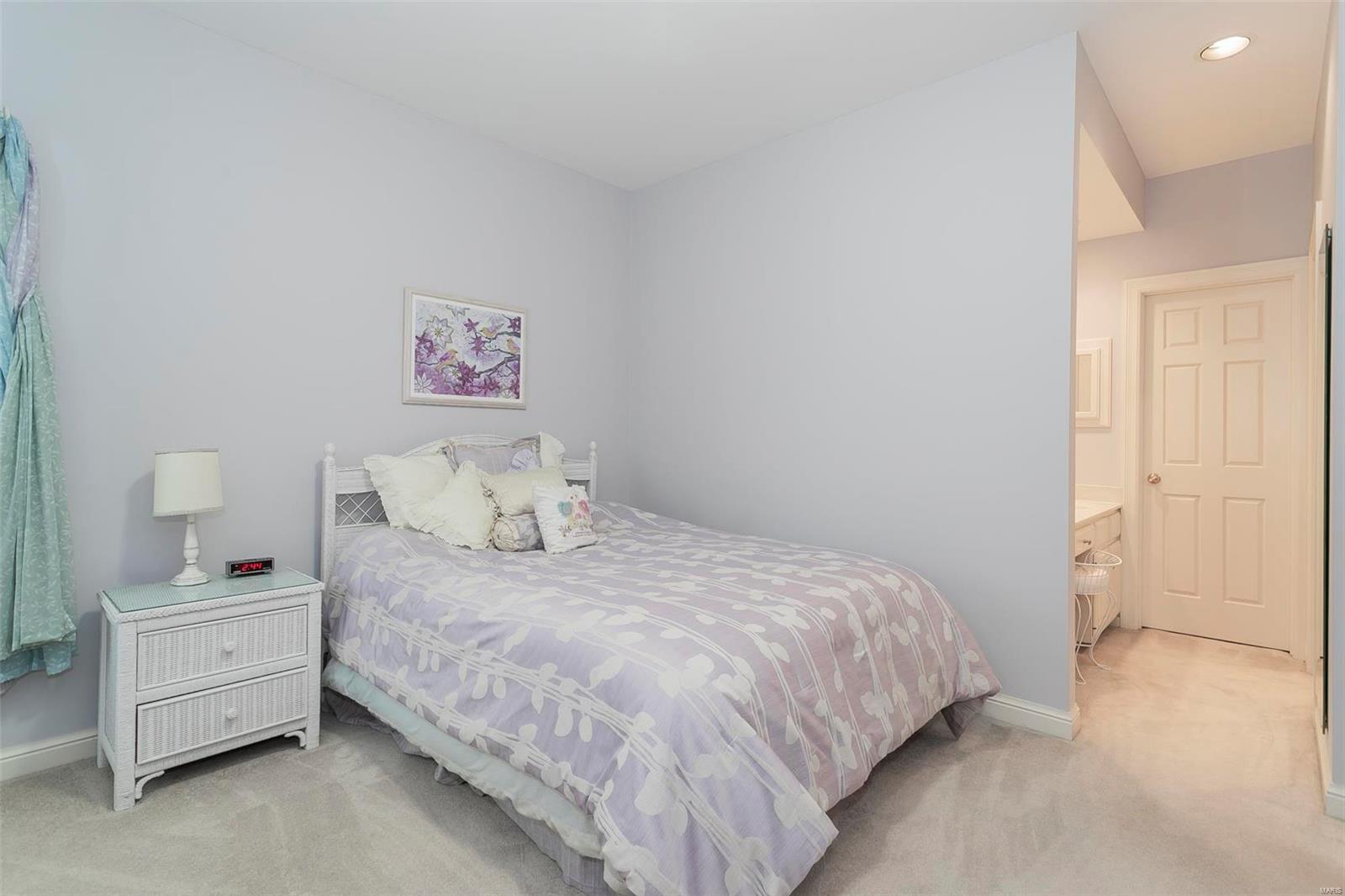 Kingspointe - Residential