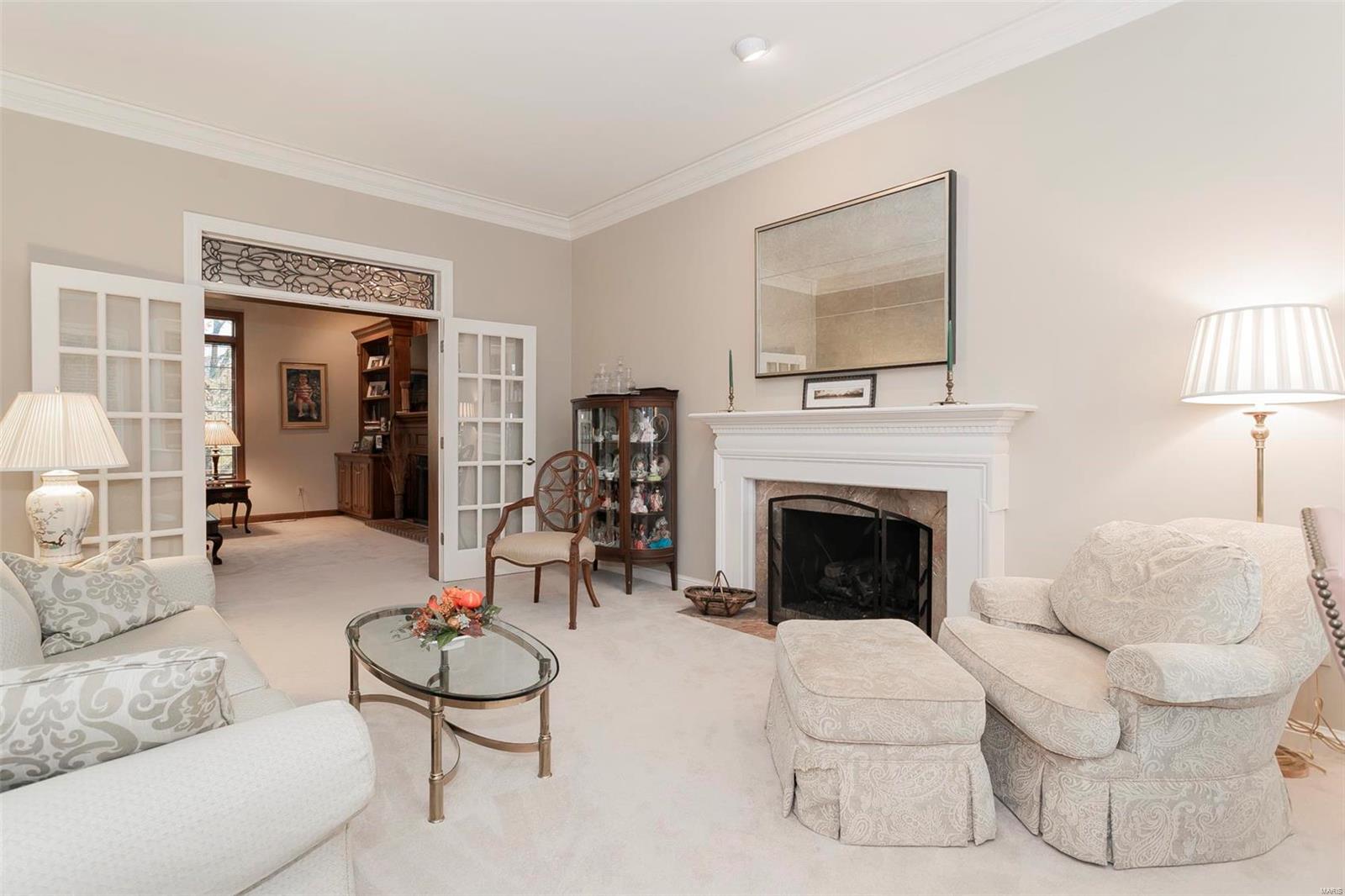 Kingspointe - Residential