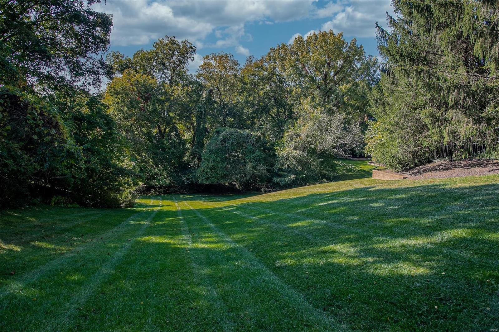 Kingspointe - Residential