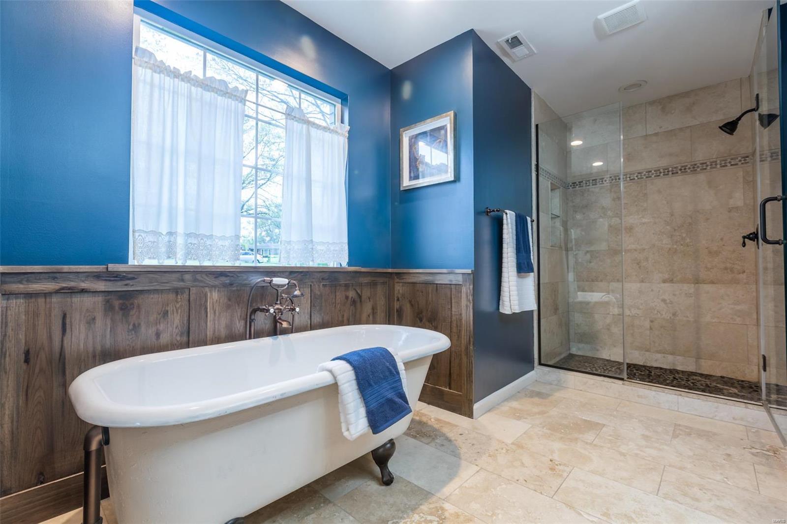 Briarwood 7 - Residential