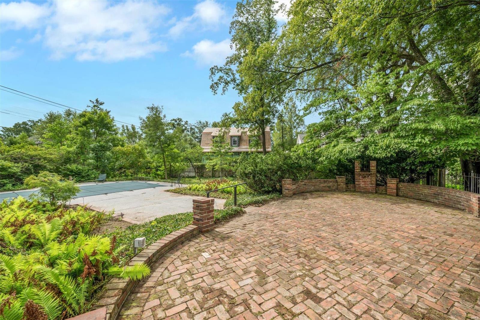 Oakleigh Add - Residential