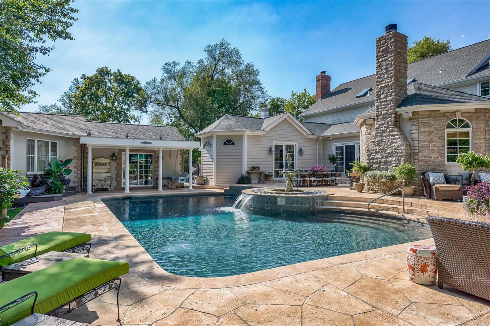 Essex Place - Residential