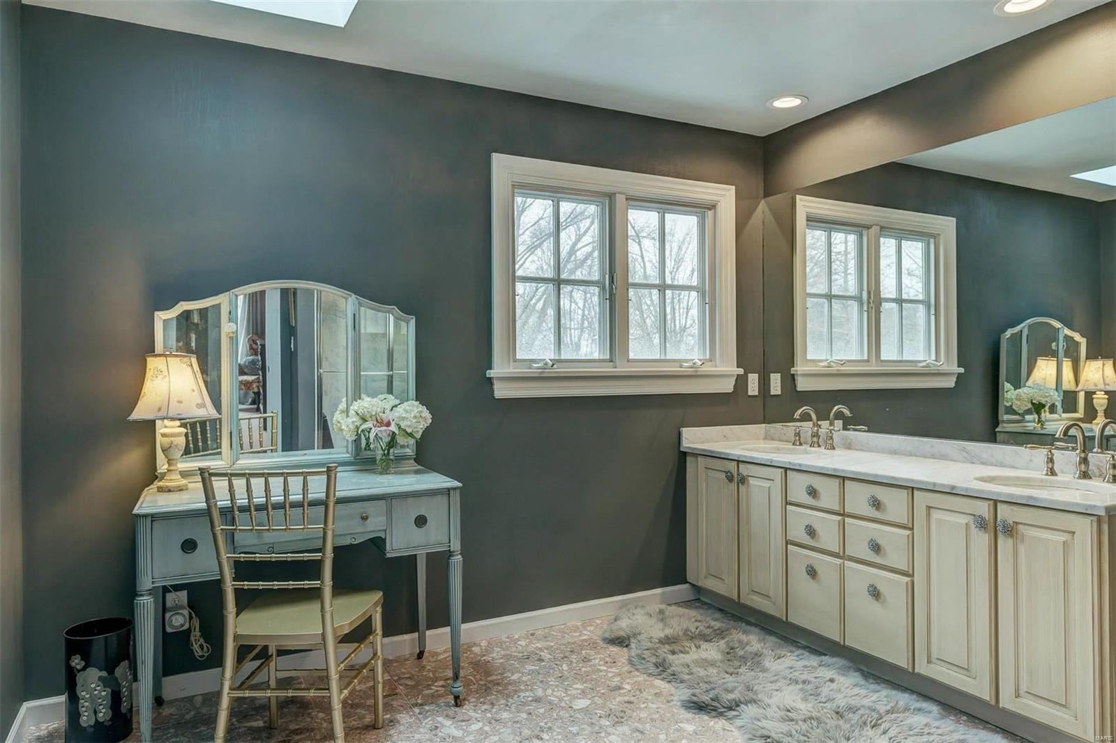 Essex Place - Residential