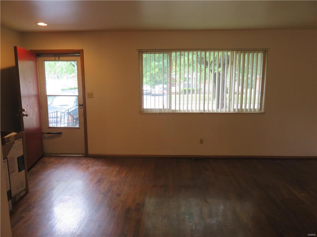 Jo Court - Residential Income