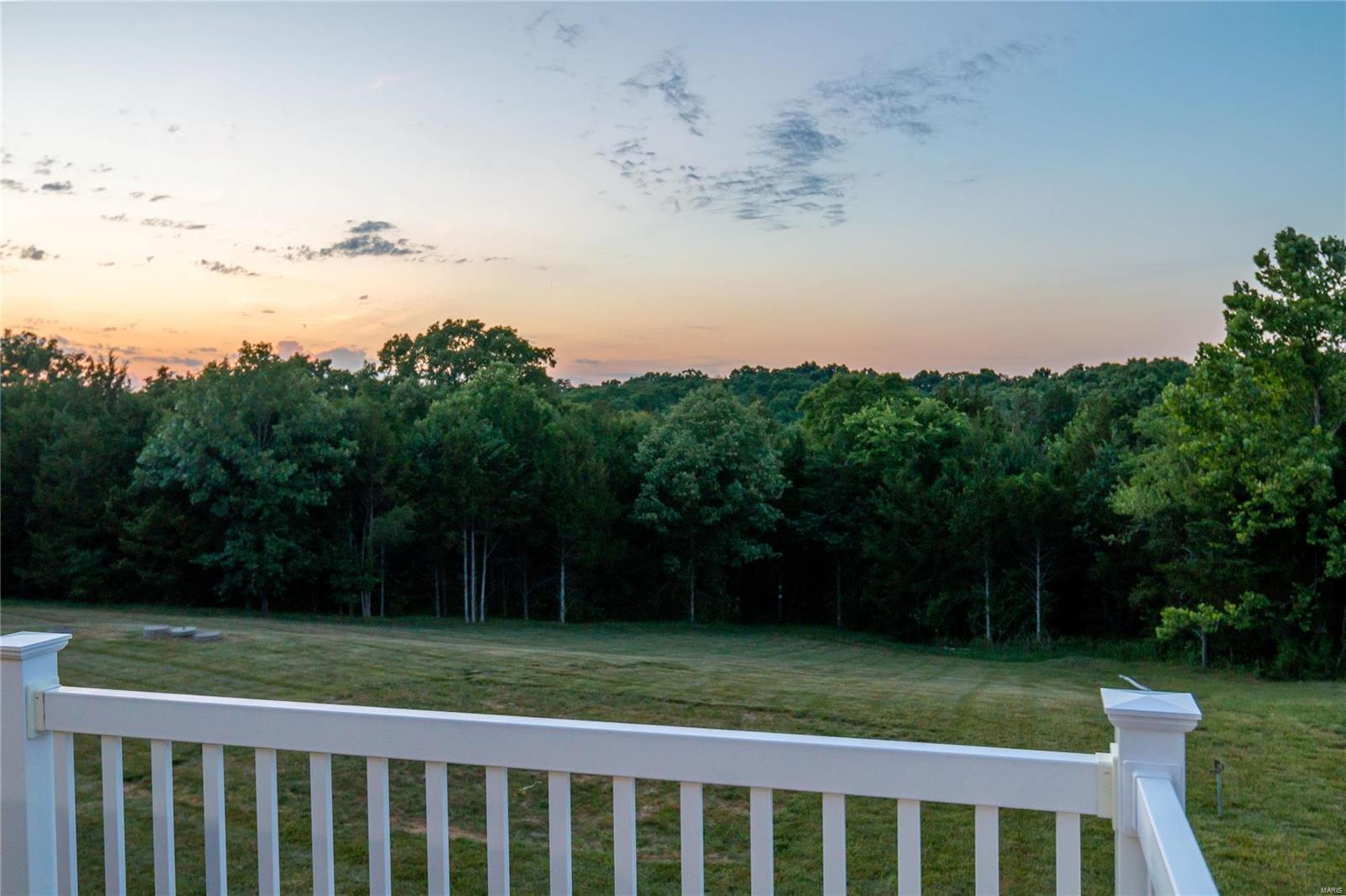 Saddle Crk - Residential