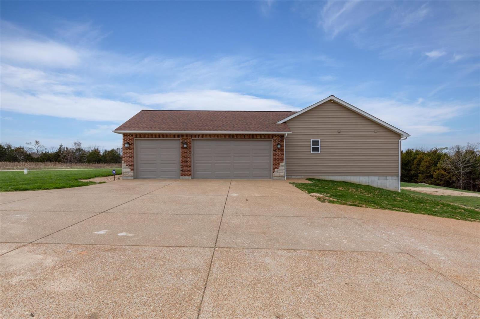 Saddle Crk - Residential