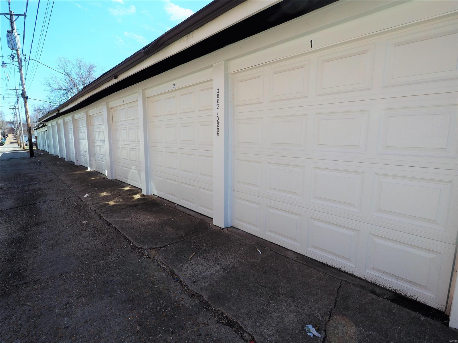 Grand Gravois Park Add - Residential Income