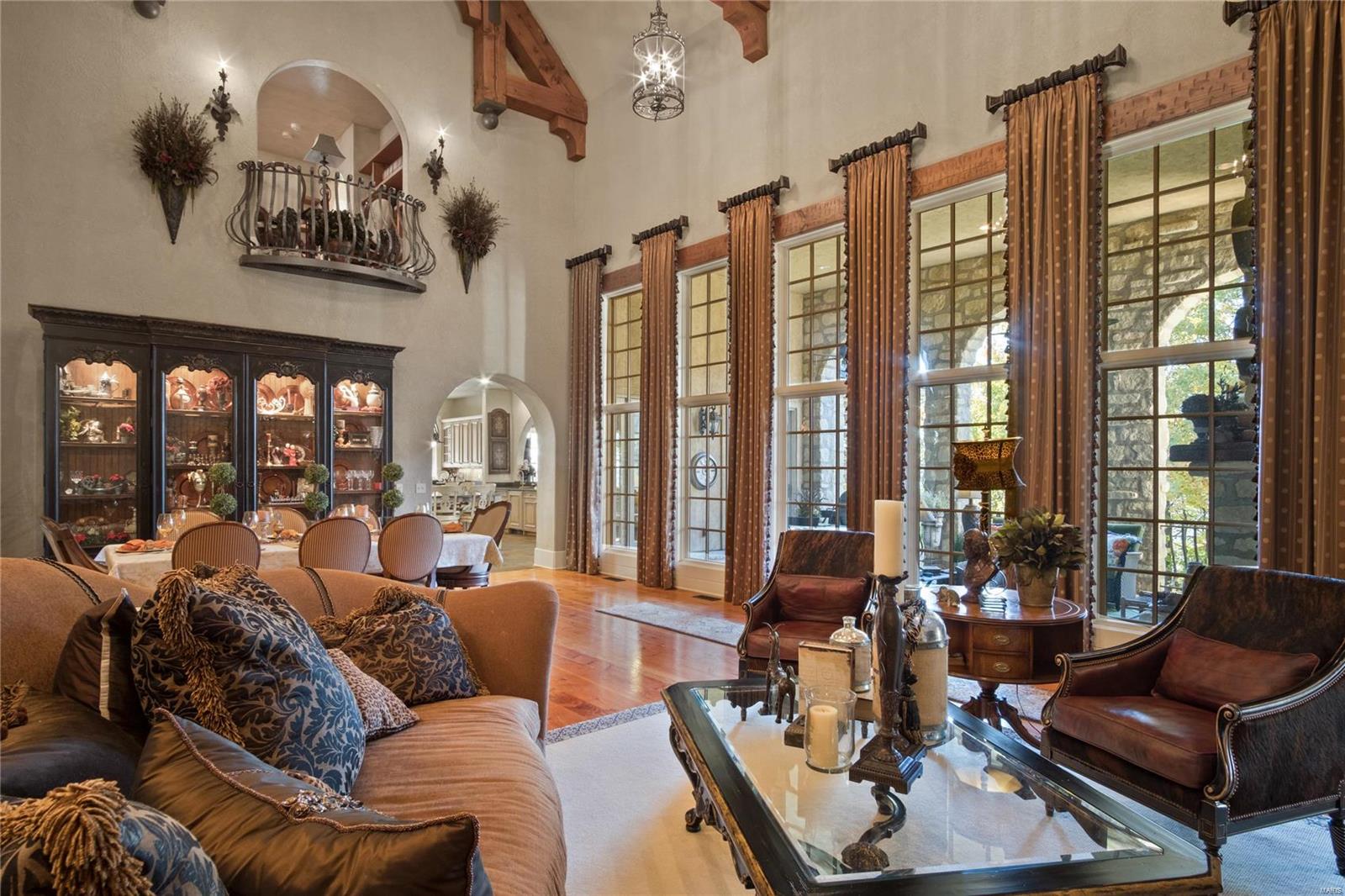 Bluffs Of St Albans - Residential