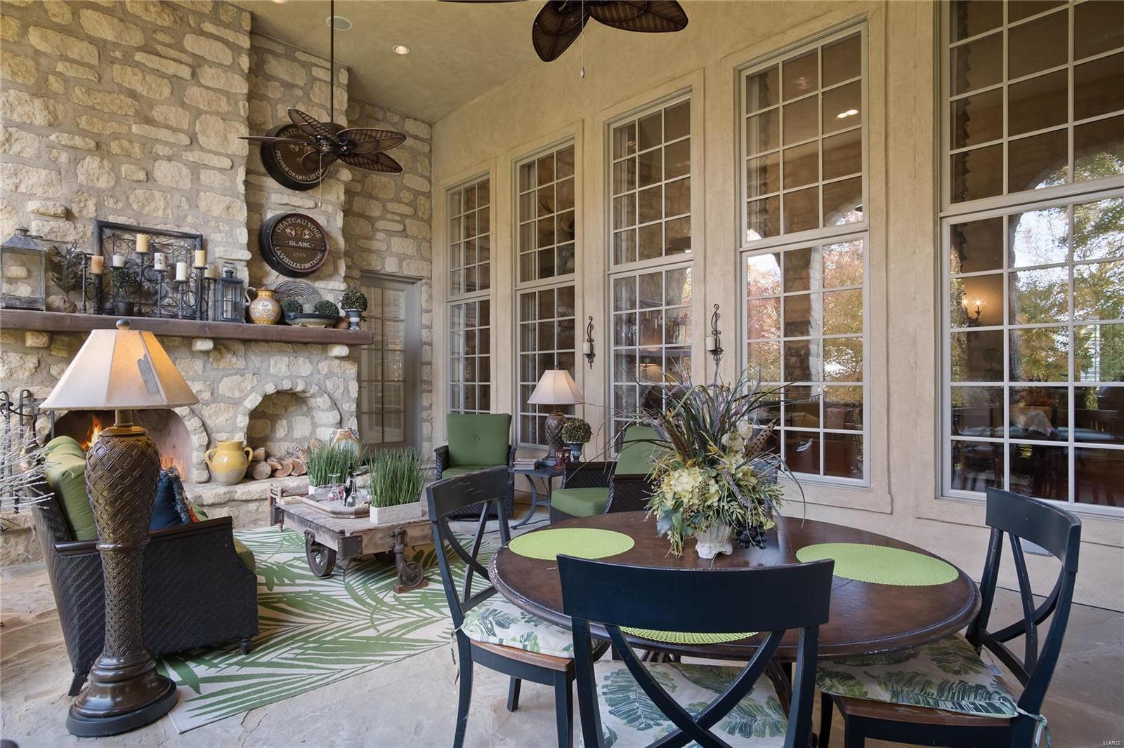 Bluffs Of St Albans - Residential