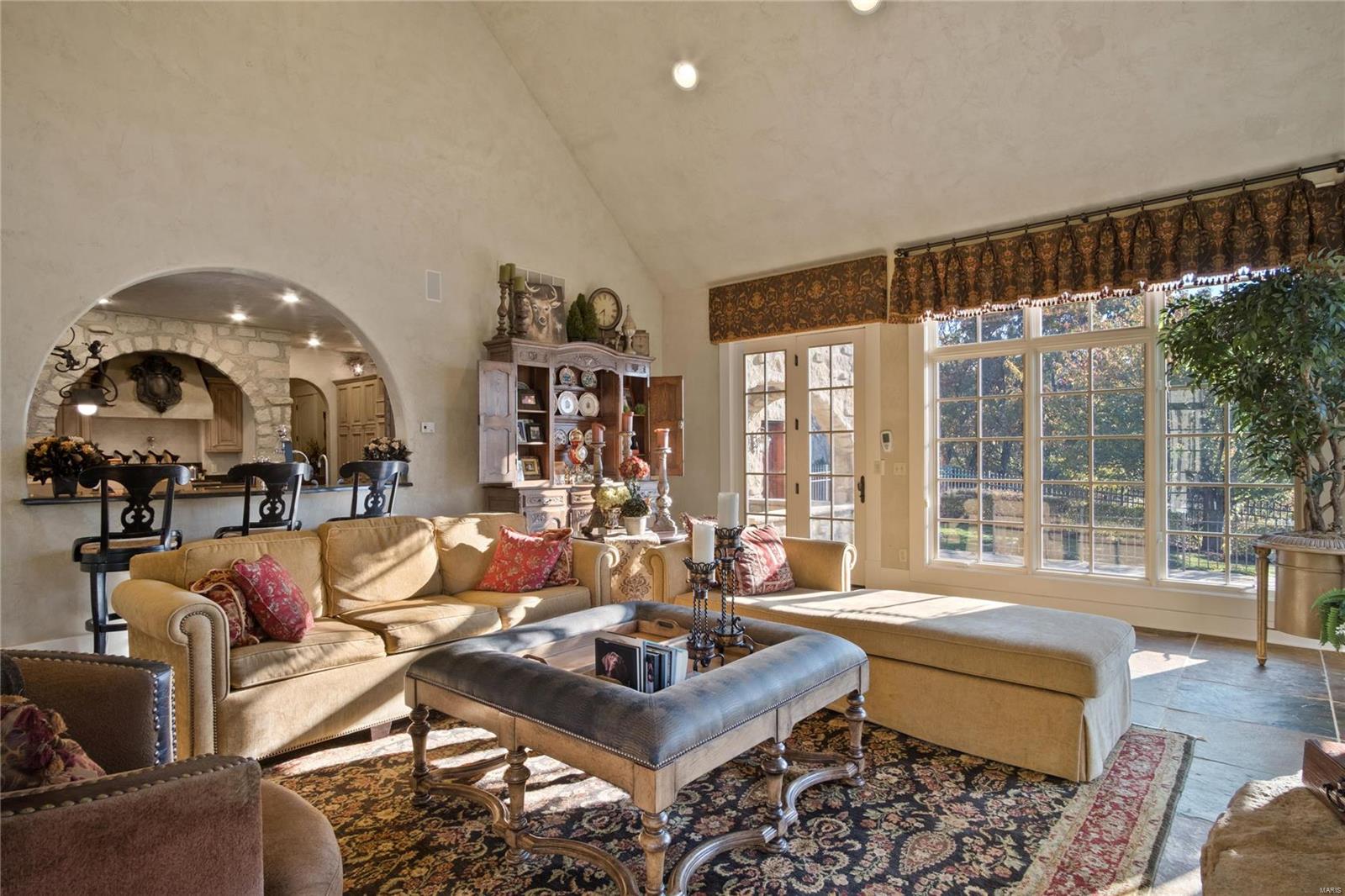 Bluffs Of St Albans - Residential