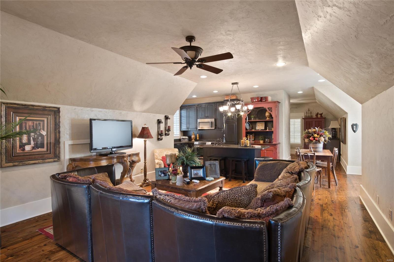 Bluffs Of St Albans - Residential