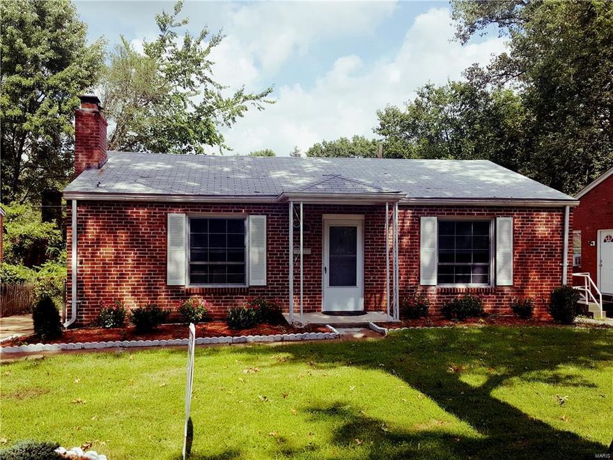 INCREDIBLE price for an absolutely STUNNING renovation in U. City with 3 bedrooms and 1.5 baths on the main floor. You'll love the open layout of the living room, dining room and kitchen. Spacious living room with wood floor and fireplace. Kitchen is completely updated with new white cabinets, granite counters, tile backsplash and stainless appliances. Gorgeous bathroom features new vanity, tile floors and shower surround. French doors lead to the 3rd bedroom suite with walk in closet and updated half bath OR make it a family room. Such a flexible floor plan with more space than most in this price range. Private driveway and 1 car brick GARAGE. 
Updates include: A/C '15, Roof '15, windows, plumbing stack, water heater '08. Tall ceilings in the dry basement just waiting for your finish. Ready to move in and enjoy. Interactive floor plan: http://www.look2homes.com/l2fp/floorplan/unbranded/floorplan/7515