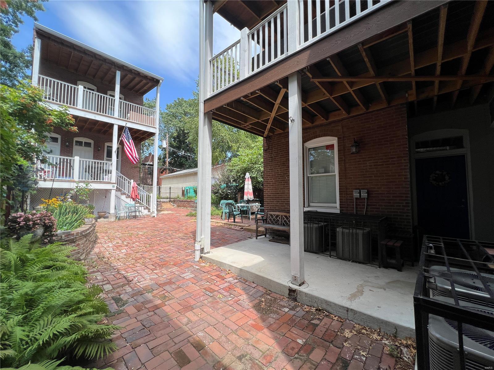 Allens Add - Residential Lease