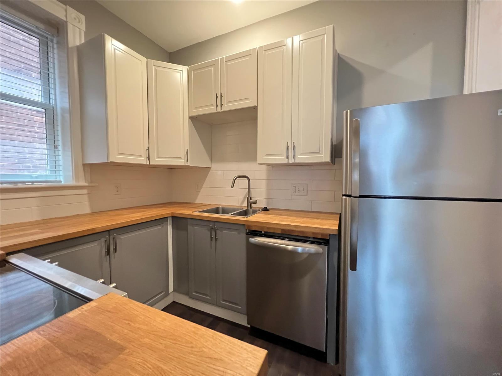 Allens Add - Residential Lease