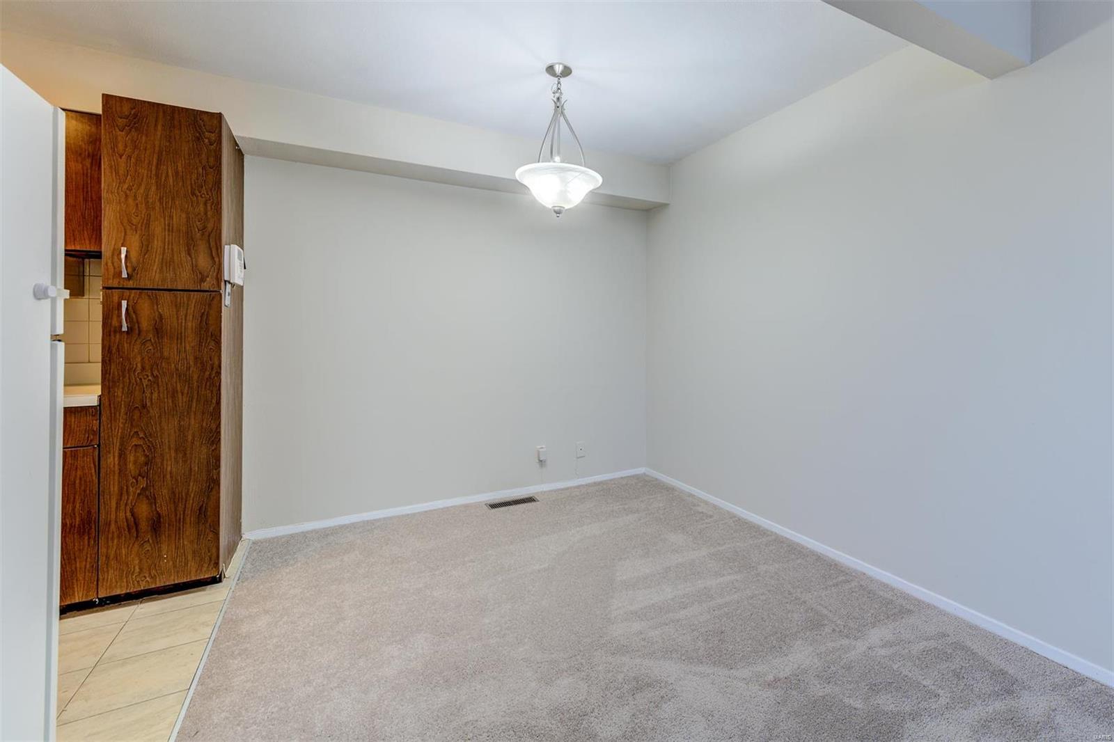 Willow Brook Condo - Residential
