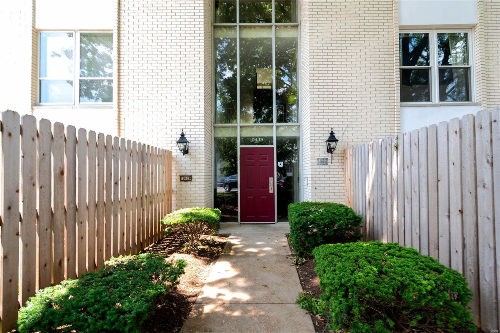 Willow Brook Condo - Residential